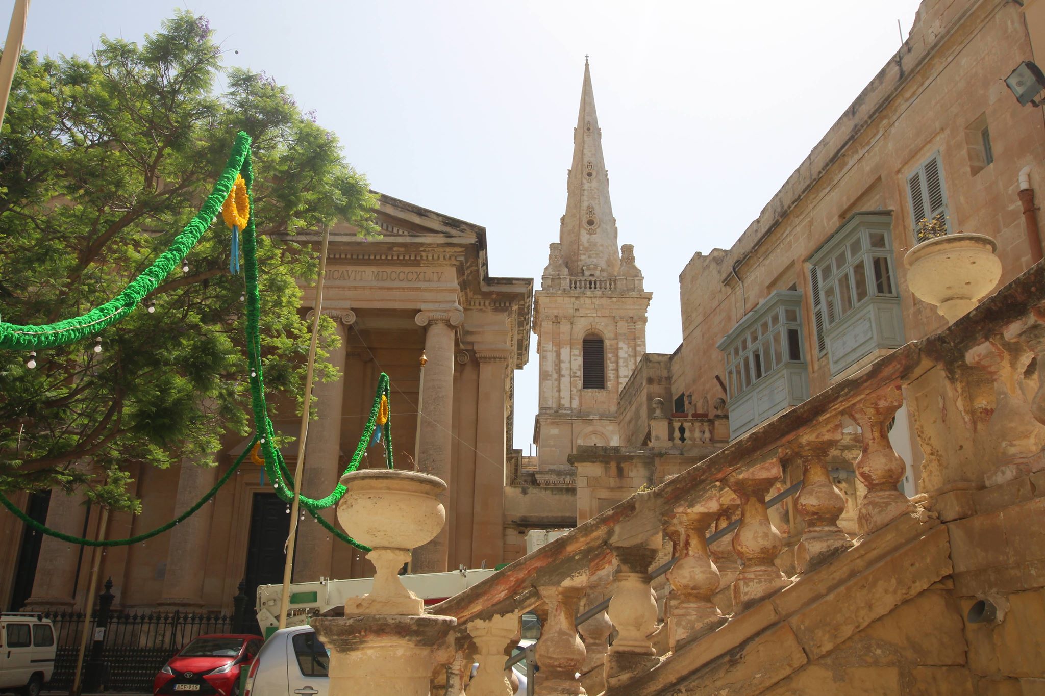 37150882_10155868425983212_6816135986632720384_n